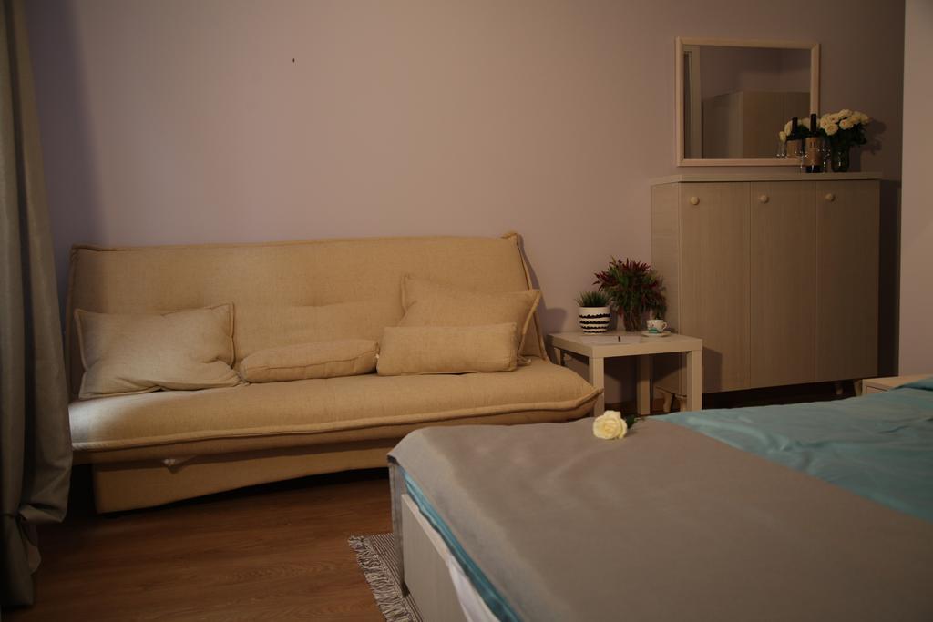Bed&Breakfast Kod Smilje Belgrad Zimmer foto