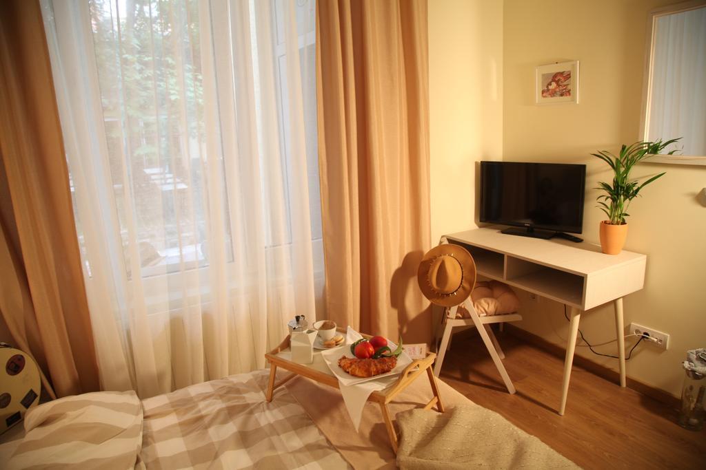 Bed&Breakfast Kod Smilje Belgrad Zimmer foto